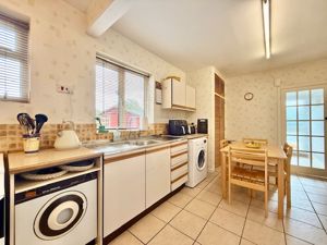 Photo 11- click for photo gallery